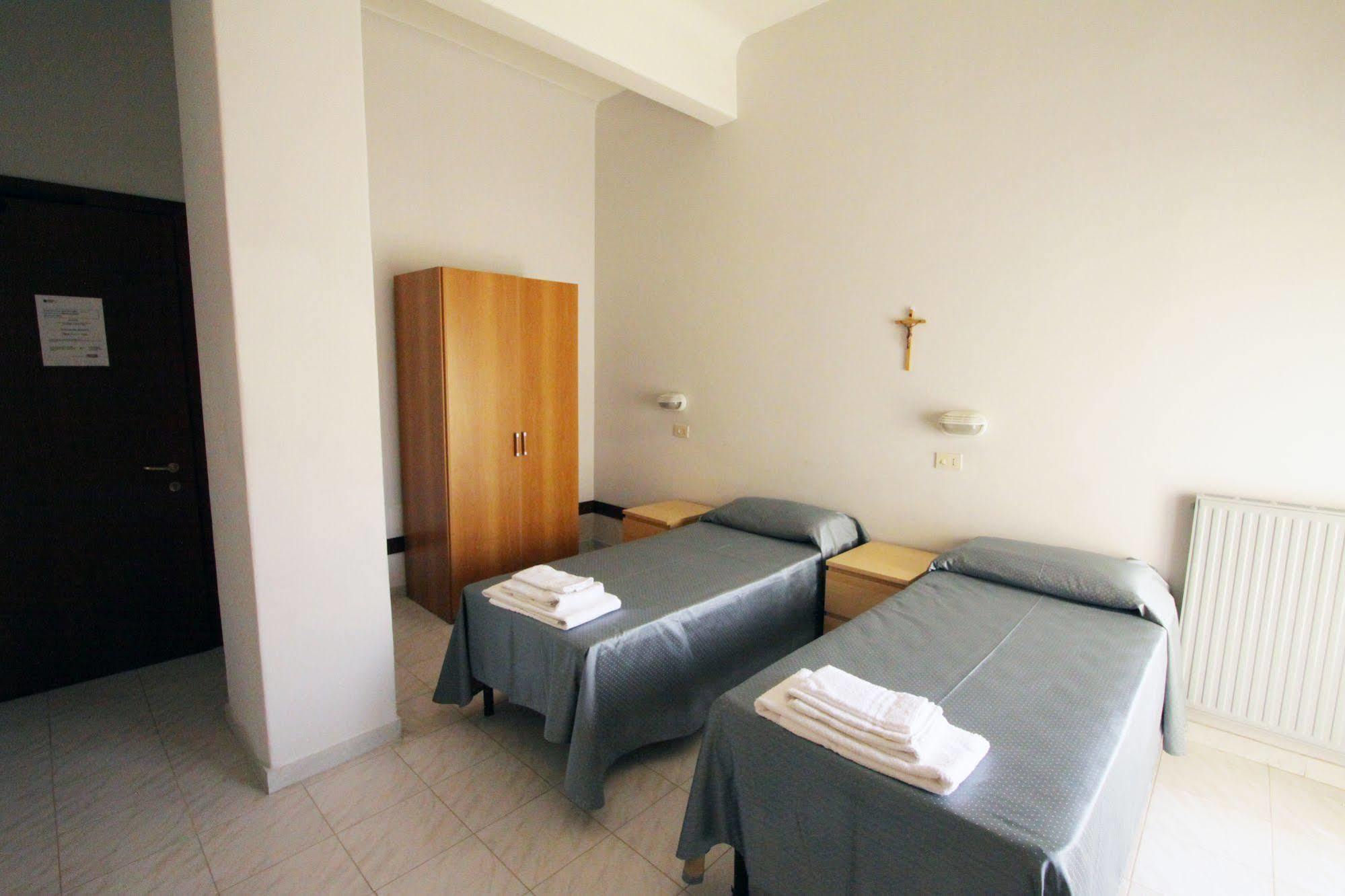 Casa Per Ferie Margherita Diomira Otel Roma Dış mekan fotoğraf
