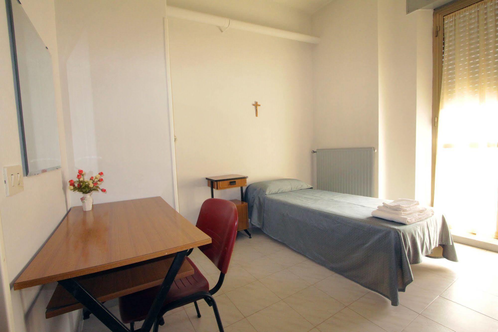 Casa Per Ferie Margherita Diomira Otel Roma Dış mekan fotoğraf